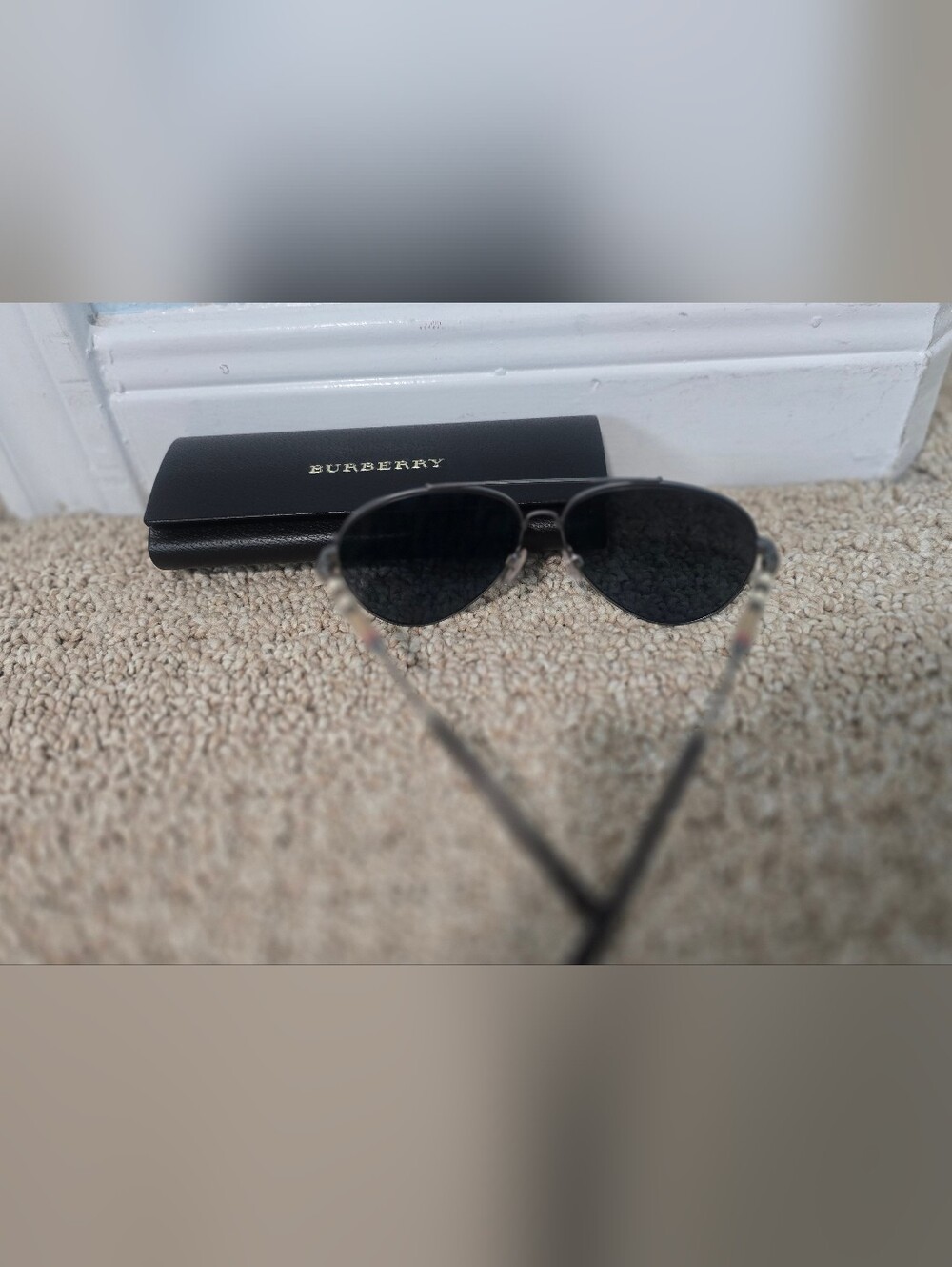 Burberry Silver Aviator Sunglasses with Black Case - Picture 6 of 8
